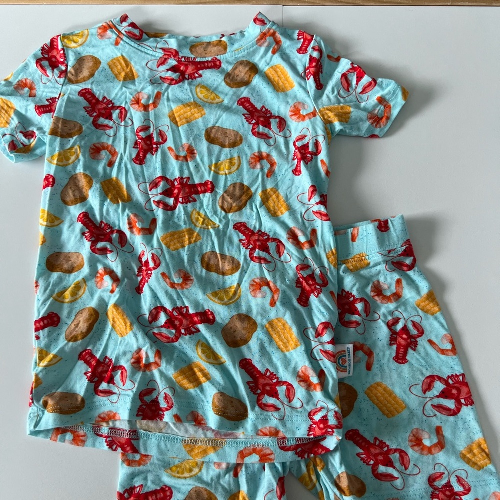 Bamboo Bliss Short and Tee Pajama Set. Louisiana Crab Boil Print. 2T